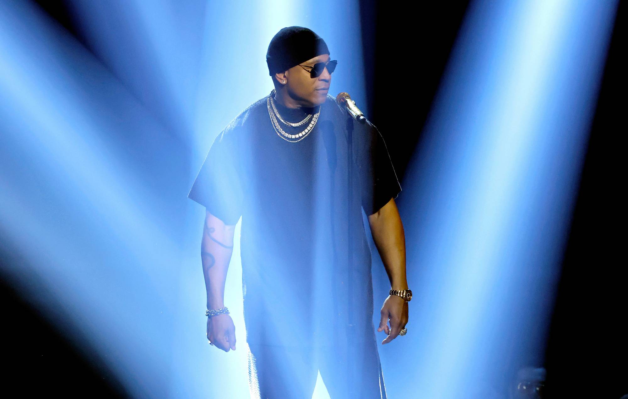 LL Cool J объявили о первом туре за 30 лет - Fil - новости музыки и  шоу-бизнеса Казахстана и мира