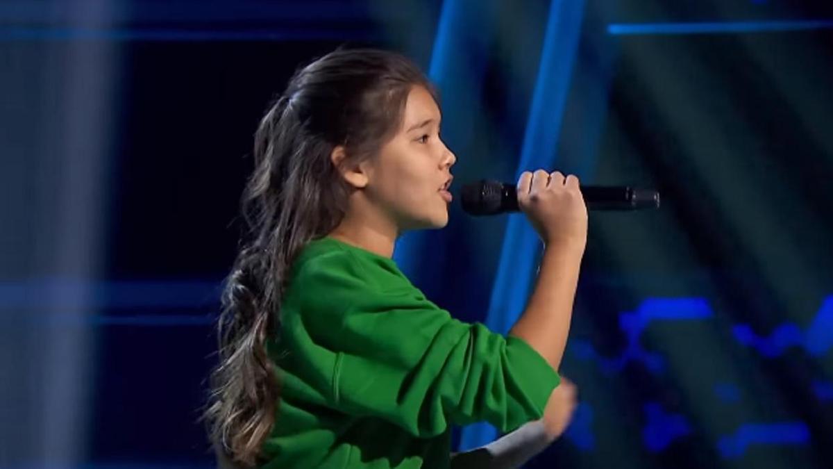 Карьера      
        
      Покорившая жюри 12-летняя казахстанка прошла в полуфинал шоу "Голос. Дети" в Испании (видео)    
    
      Сегодня, 13:29